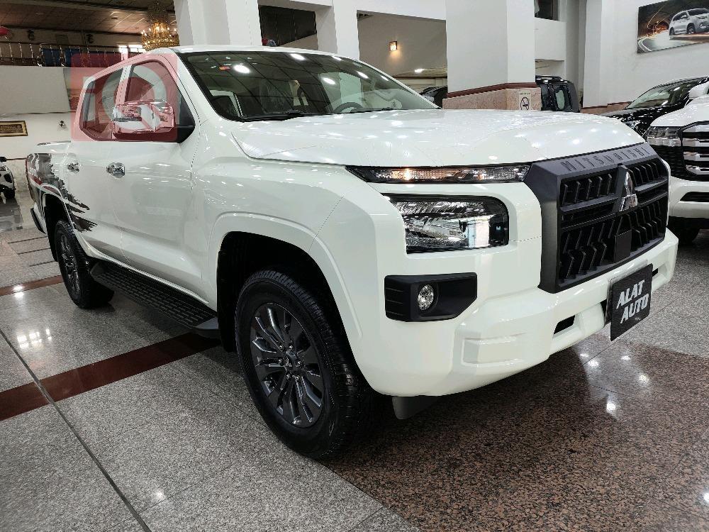 ميتسوبيشي L200